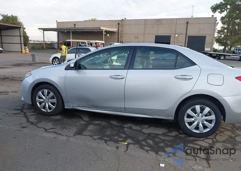 2016 Toyota Corolla Le z USA, uszkodzony, nr VIN 2T1BURHE9GC605829